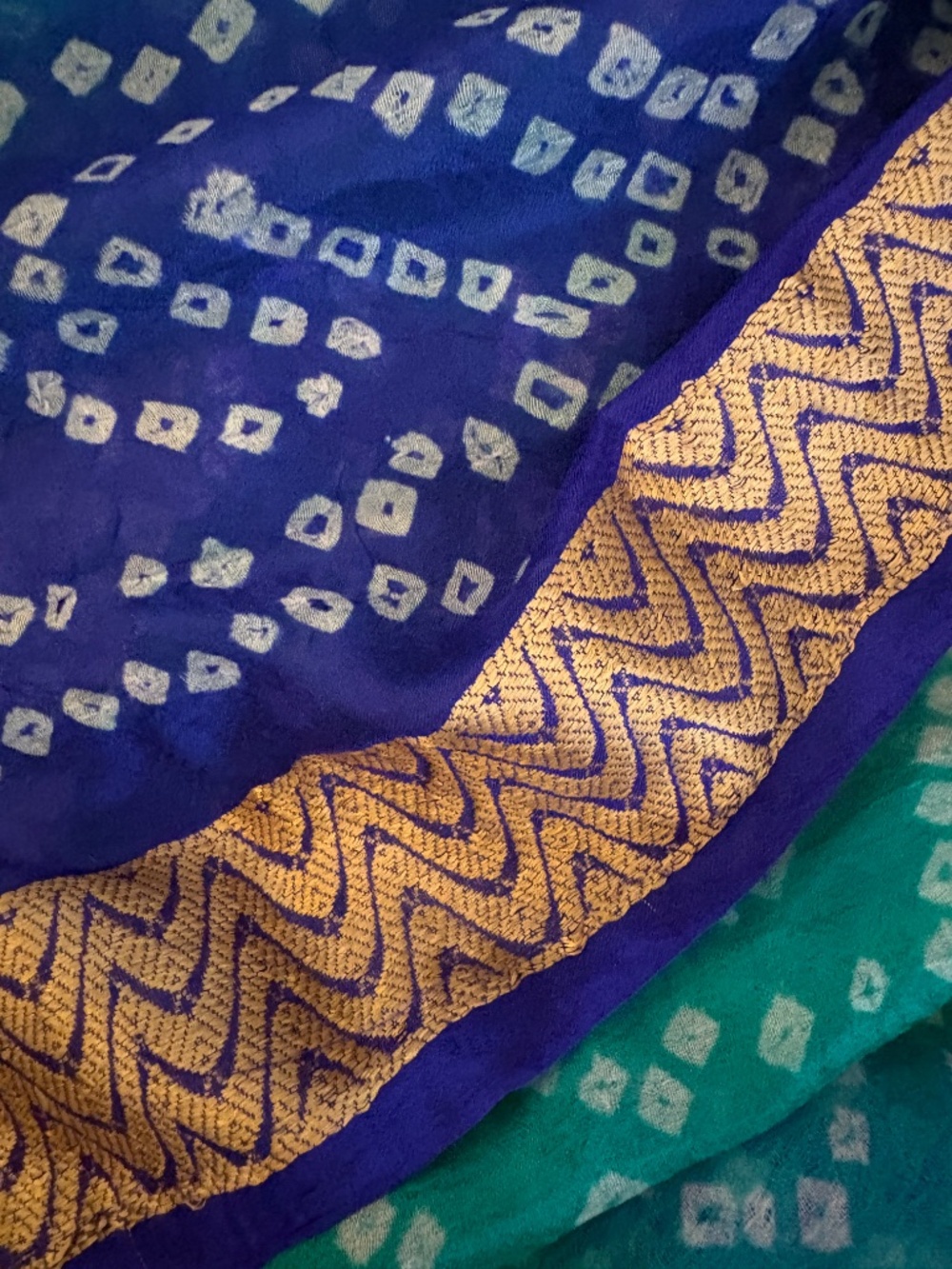 SILK wrap - Picture 2 of 10